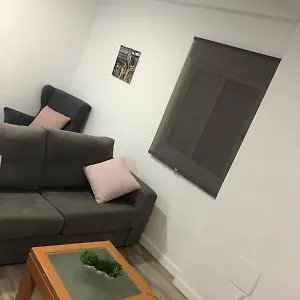 https://apartamento-carihuela-puerto.es-andalucia.com